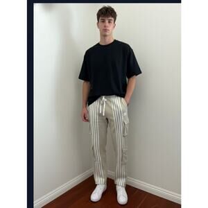 New men’s MNML 4 front stripe sweatpants washed earth